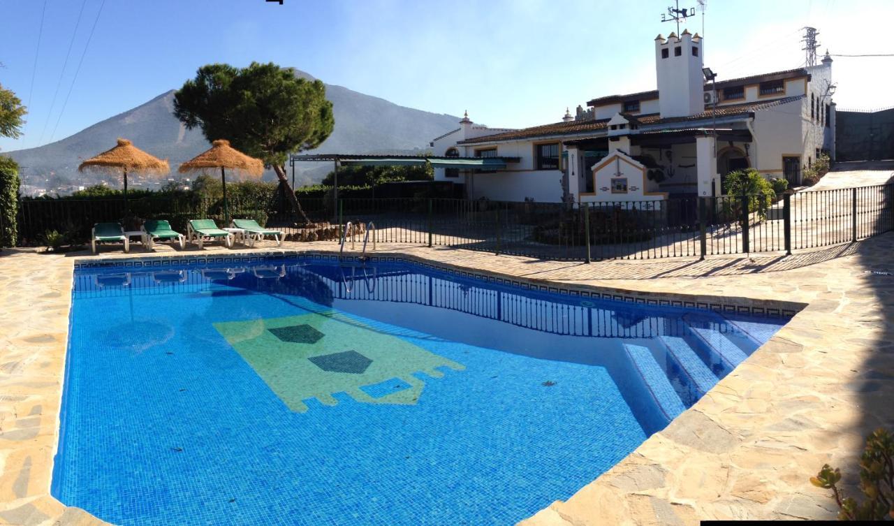 Tu Villa Rural Cortijo Los Cantos 7 Dormitorios Piscina Privada Alhaurin el Grande Bagian luar foto